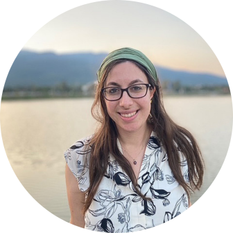 Rabbi Amelia Headshot